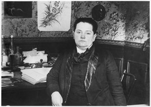 Madeleine Pelletier (1874-1939) c.1910 de French Photographer
